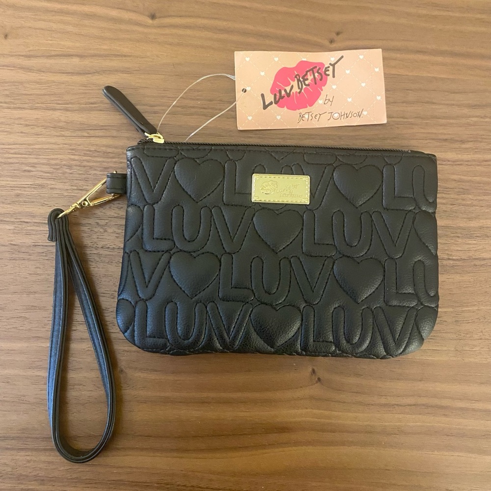 Betsey Johnson “Luv Betsey” Black Wristlet LOVE Heart Embossed Zip Pouch